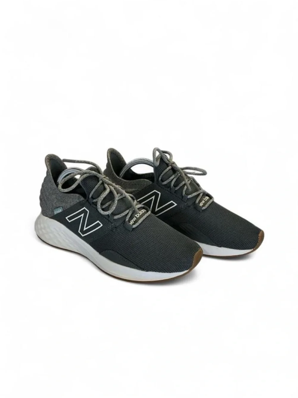 New Balance Roav Black Running Sneakers